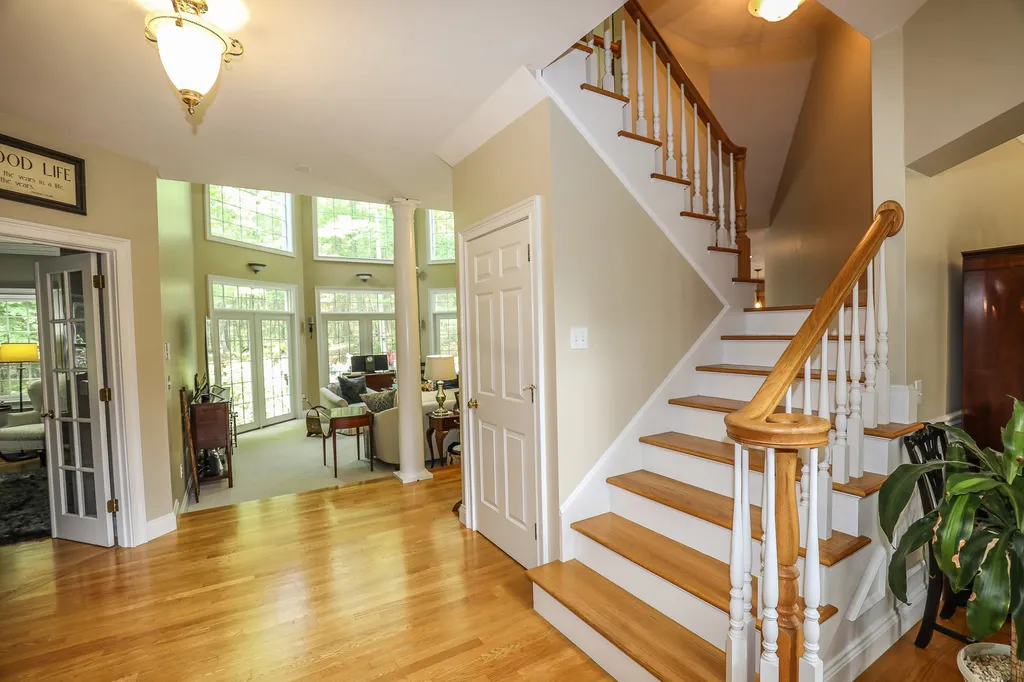 7 Checkerberry Lane Concord NH 03301
