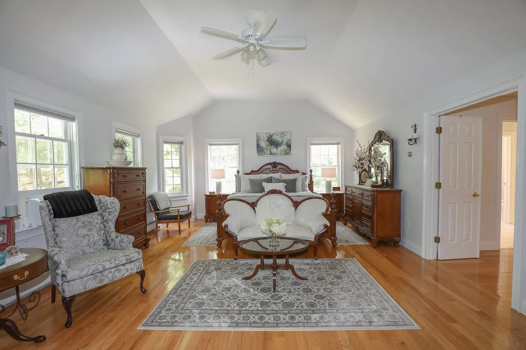 7 Checkerberry Lane Concord NH 03301