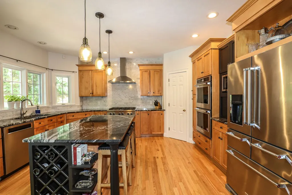 7 Checkerberry Lane Concord NH 03301