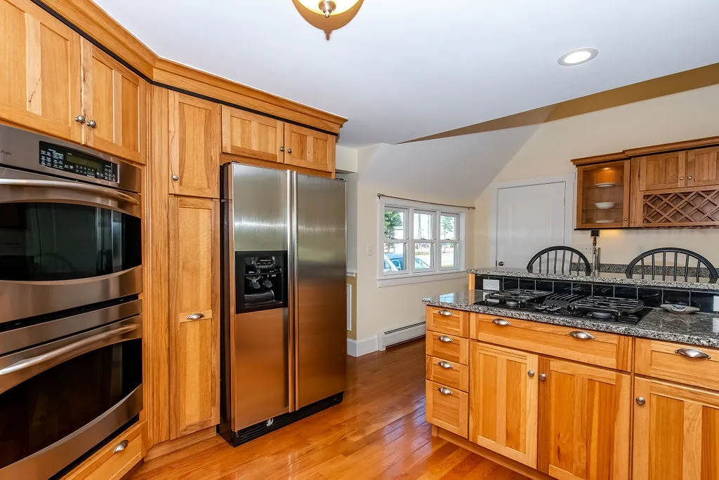 2007 Lafayette Road Portsmouth NH 03801