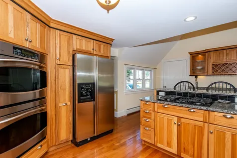 2007 Lafayette Road Portsmouth NH 03801