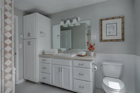 16 Woodland Drive Londonderry NH 03053