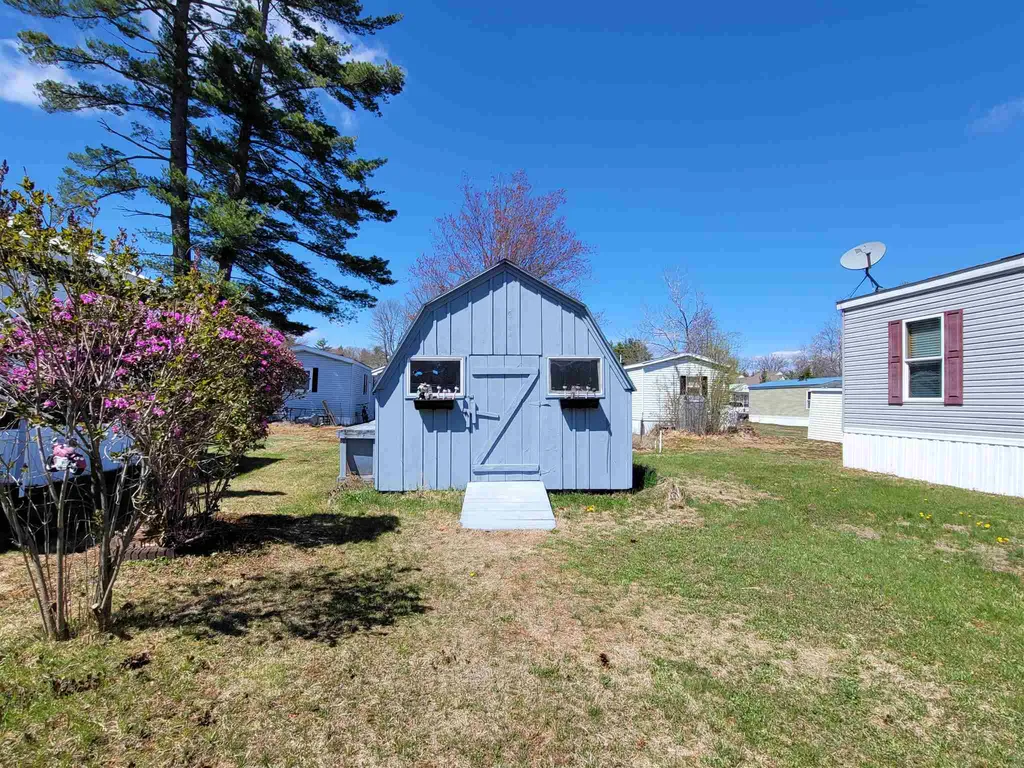 10 Monarch Drive Concord NH 03303