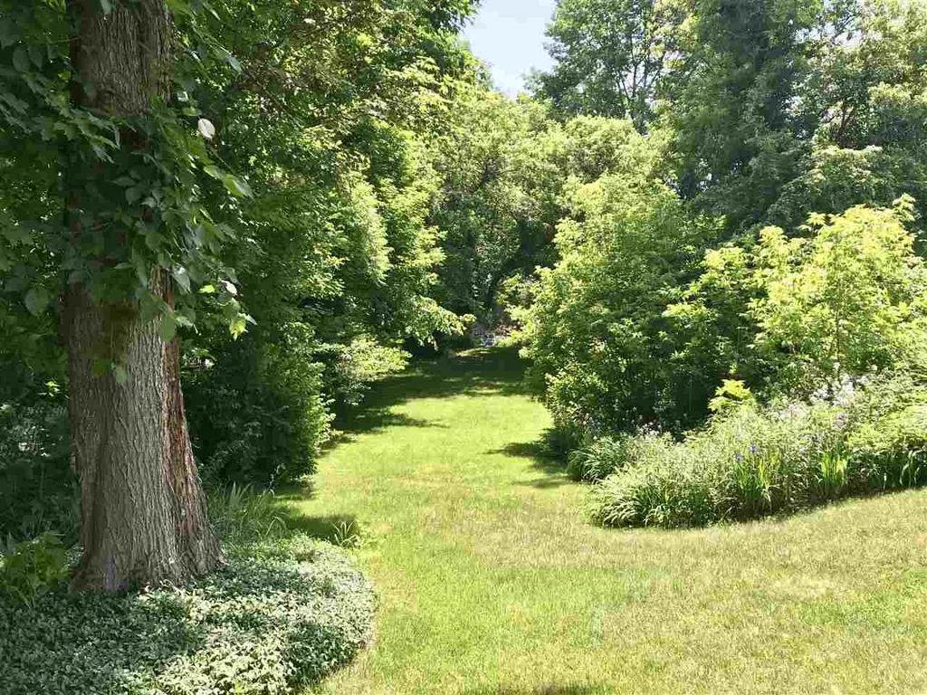 5 Mountain Avenue Woodstock VT 05091