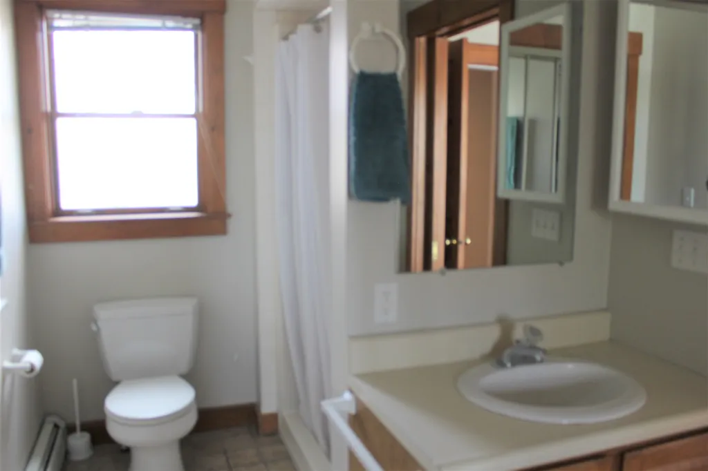 11 Mastro Lane Enfield NH 03748