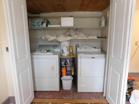 24 Hemlock Hill Road Newfane VT 05345