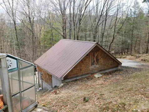 24 Hemlock Hill Road Newfane VT 05345