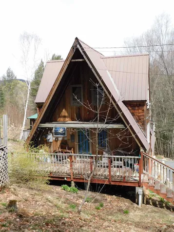 24 Hemlock Hill Road Newfane VT 05345