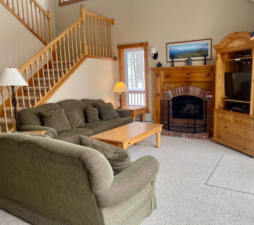 304 North Village Road Jay VT 05859