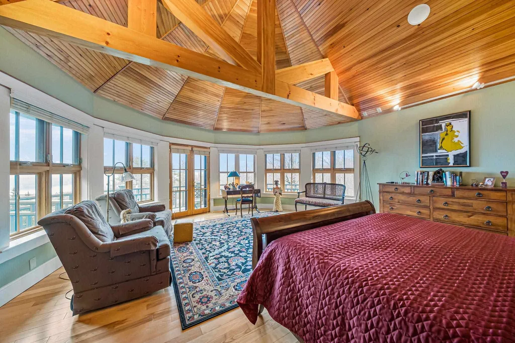 51 Tracy Way Meredith NH 03253