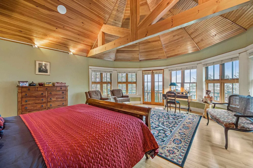 51 Tracy Way Meredith NH 03253