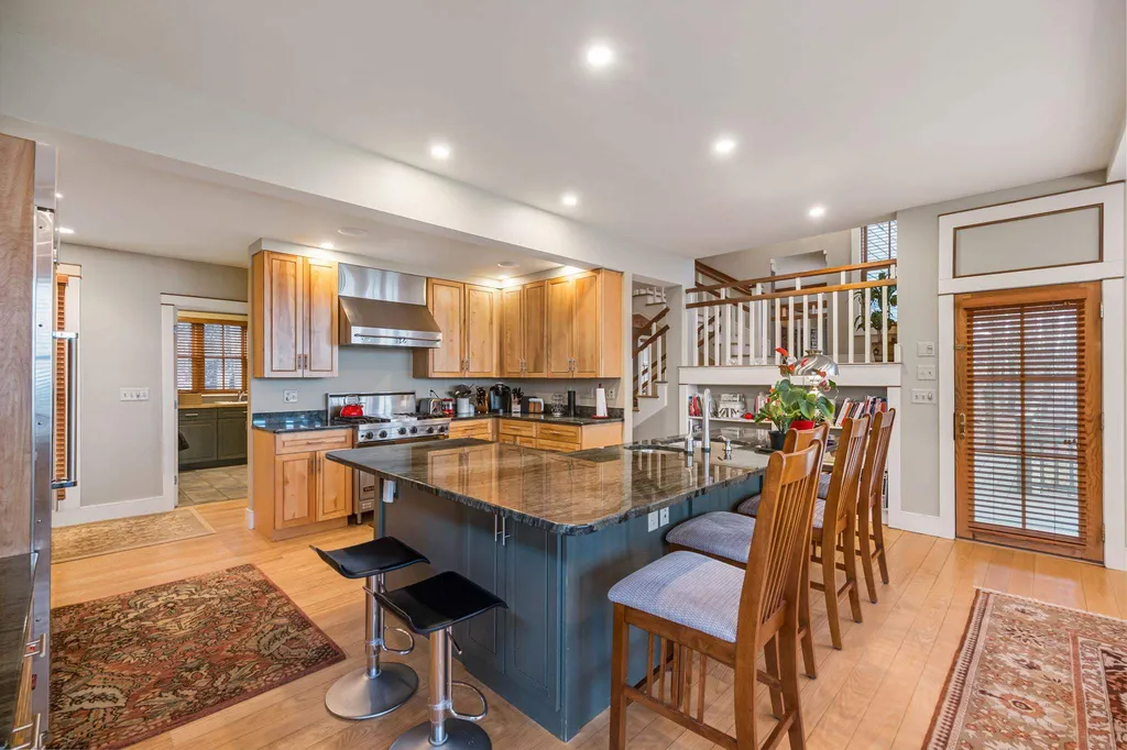 51 Tracy Way Meredith NH 03253