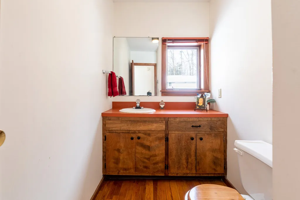 15 Wildwood Drive Lebanon NH 03784