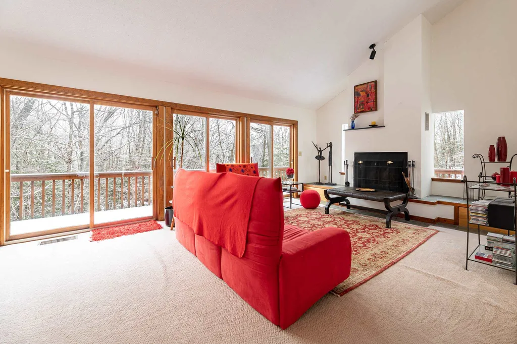 15 Wildwood Drive Lebanon NH 03784