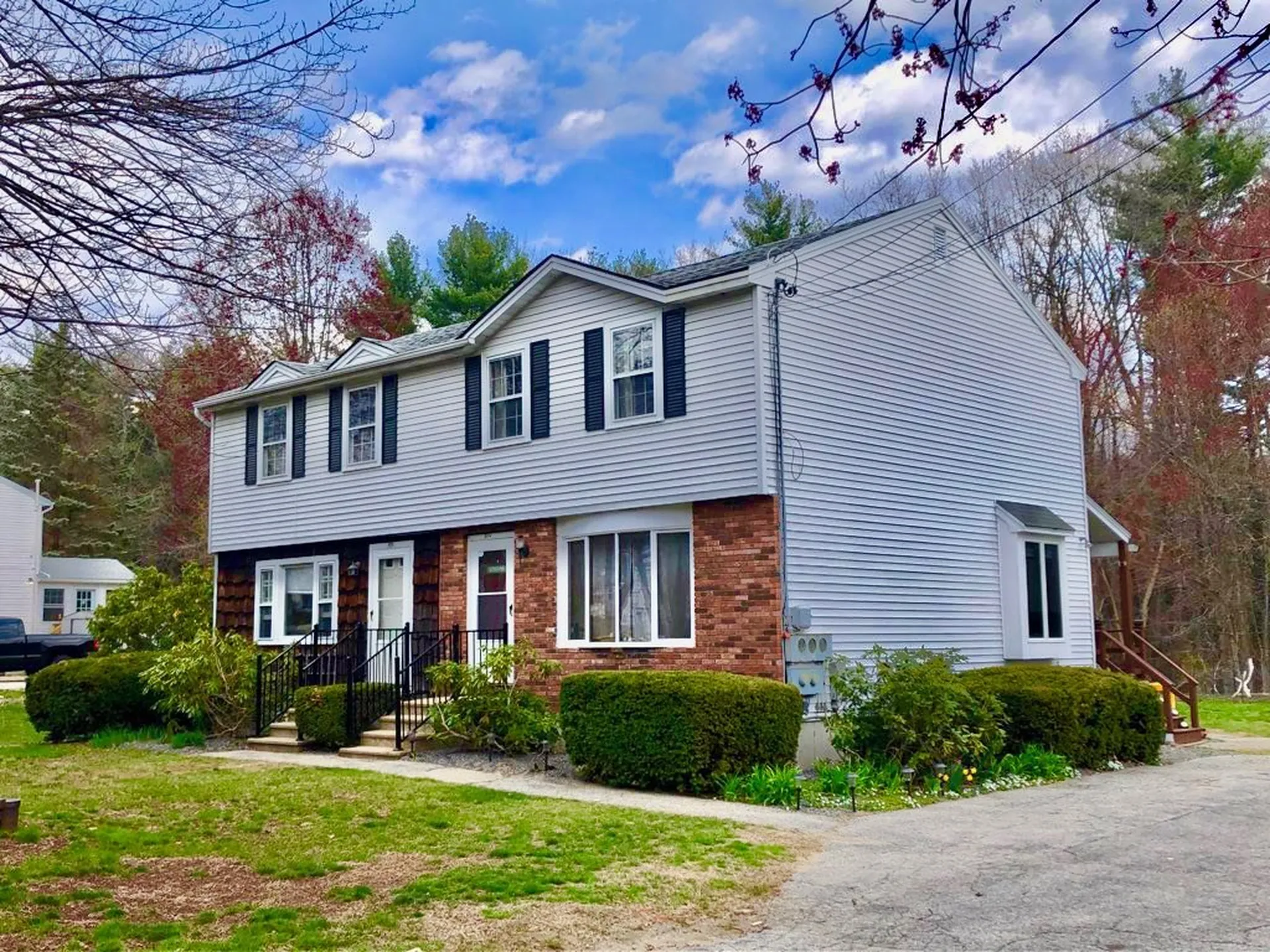 91 Scobie Pond Road Derry NH 03038