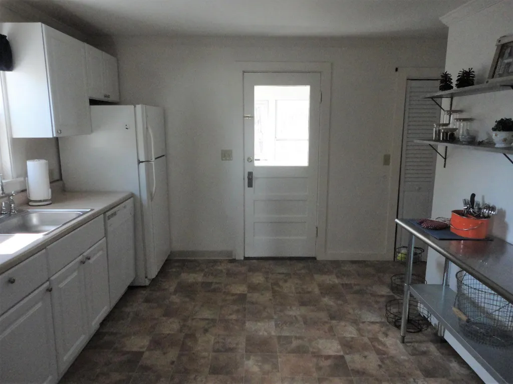 21 Sherman Street Rochester NH 03839