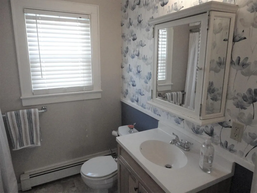 21 Sherman Street Rochester NH 03839