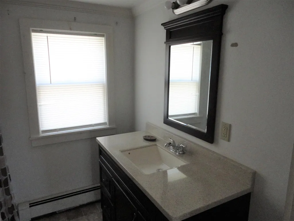 21 Sherman Street Rochester NH 03839