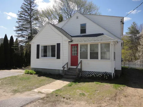 21 Sherman Street Rochester NH 03839
