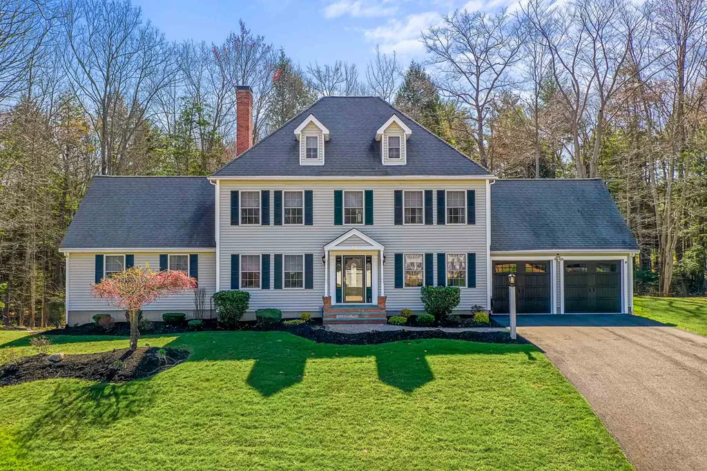 16 Cortland Circle Danville NH 03819