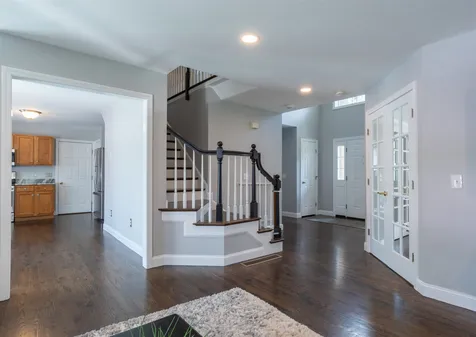 54 Windsor Boulevard Londonderry NH 03053