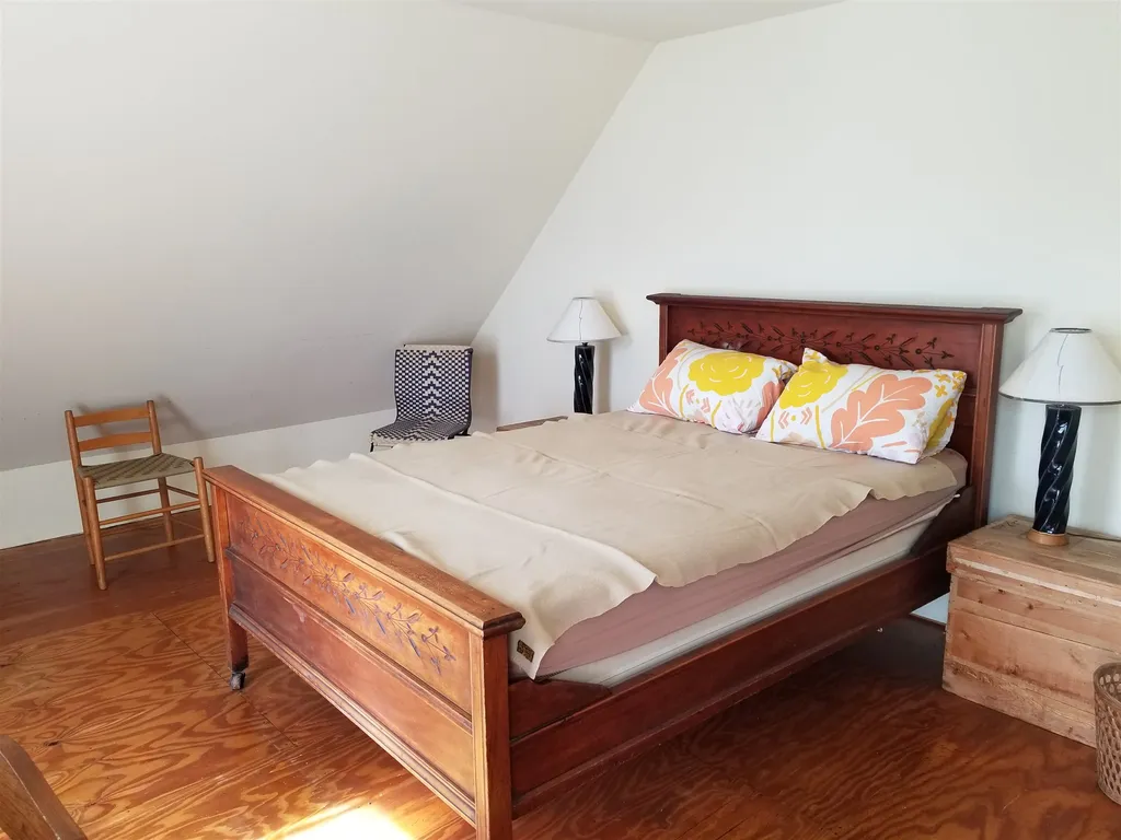 5 Schoolhouse Road Topsham VT 05076