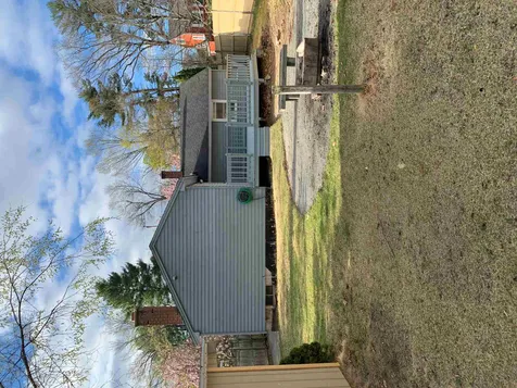 10 West Glenwood Street Nashua NH 03060