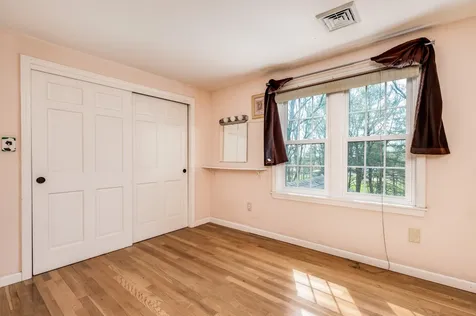 5 Tirrell Place Durham NH 03824