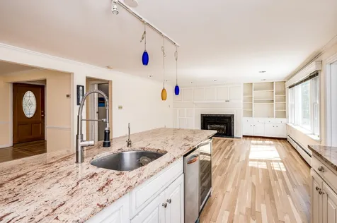 5 Tirrell Place Durham NH 03824