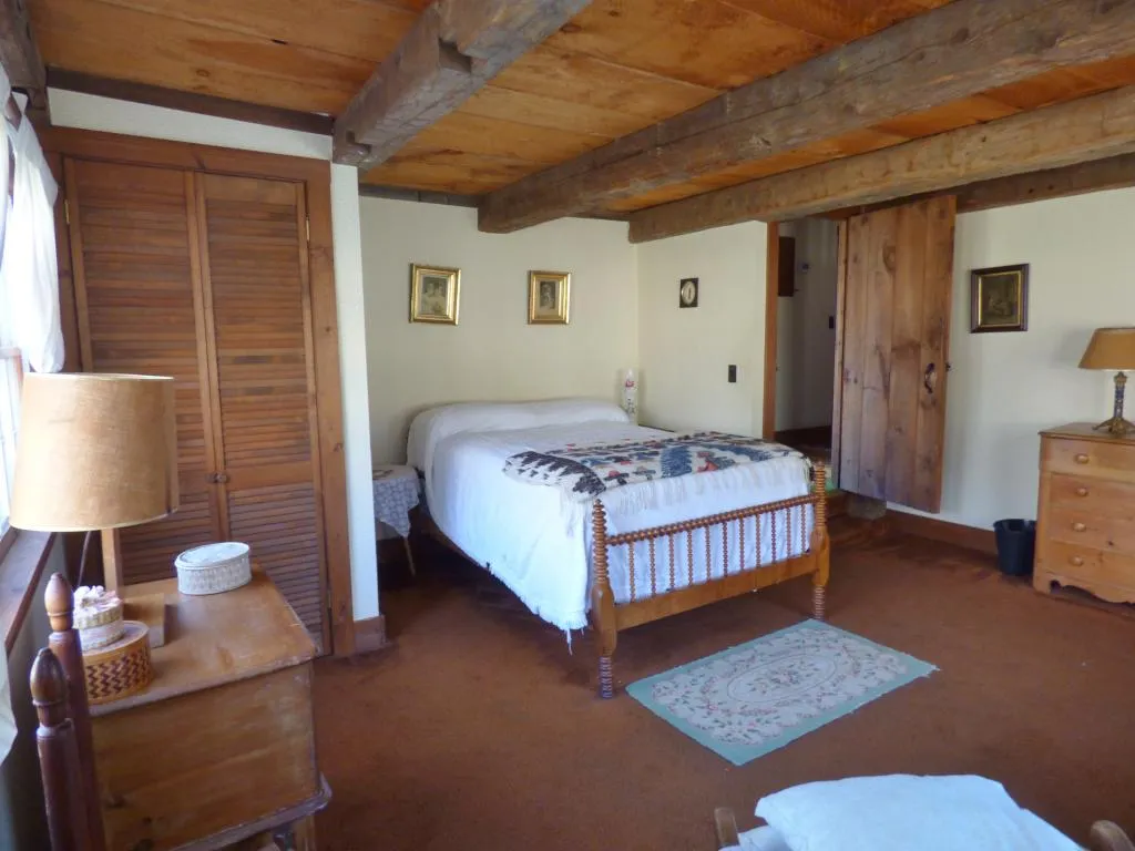 1140 Hinkley Brook Road Grafton VT 05146