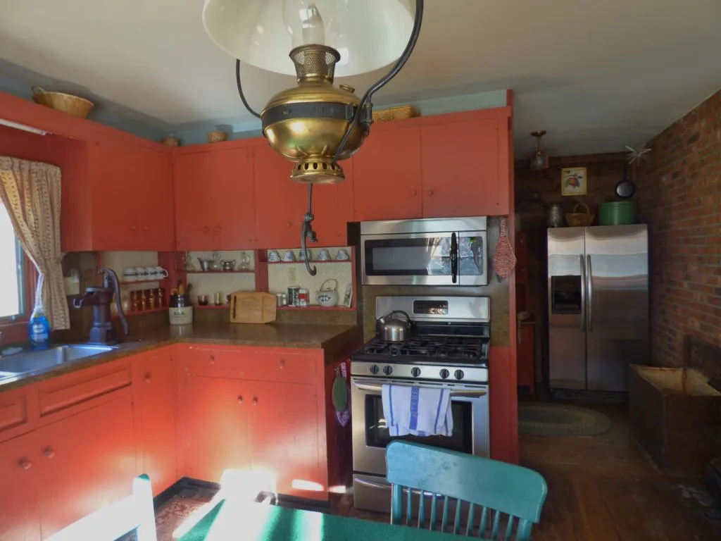 1140 Hinkley Brook Road Grafton VT 05146