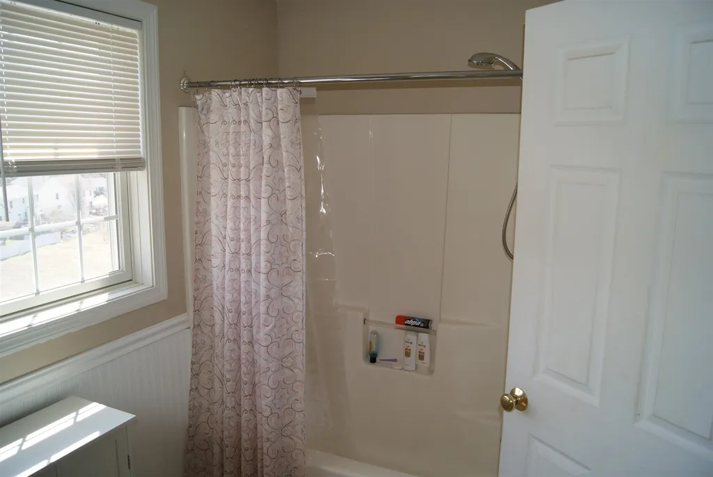 41 Whippoorwill Ridge Farmington NH 03835