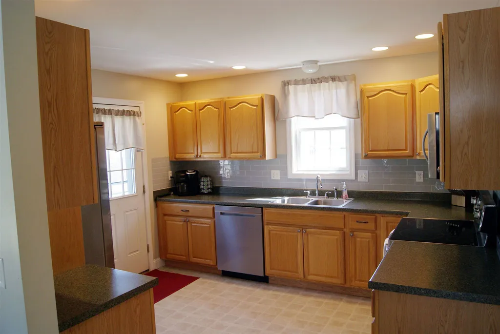 41 Whippoorwill Ridge Farmington NH 03835