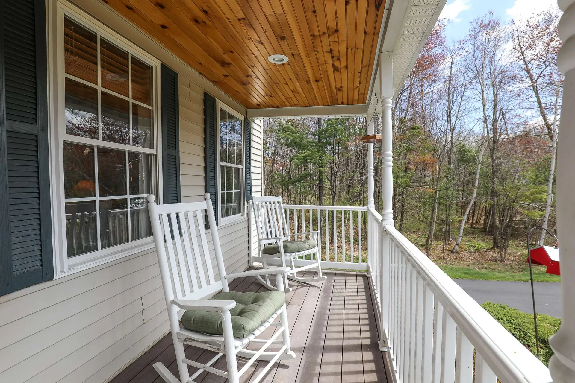 12 Buckthorn Street Londonderry NH 03053