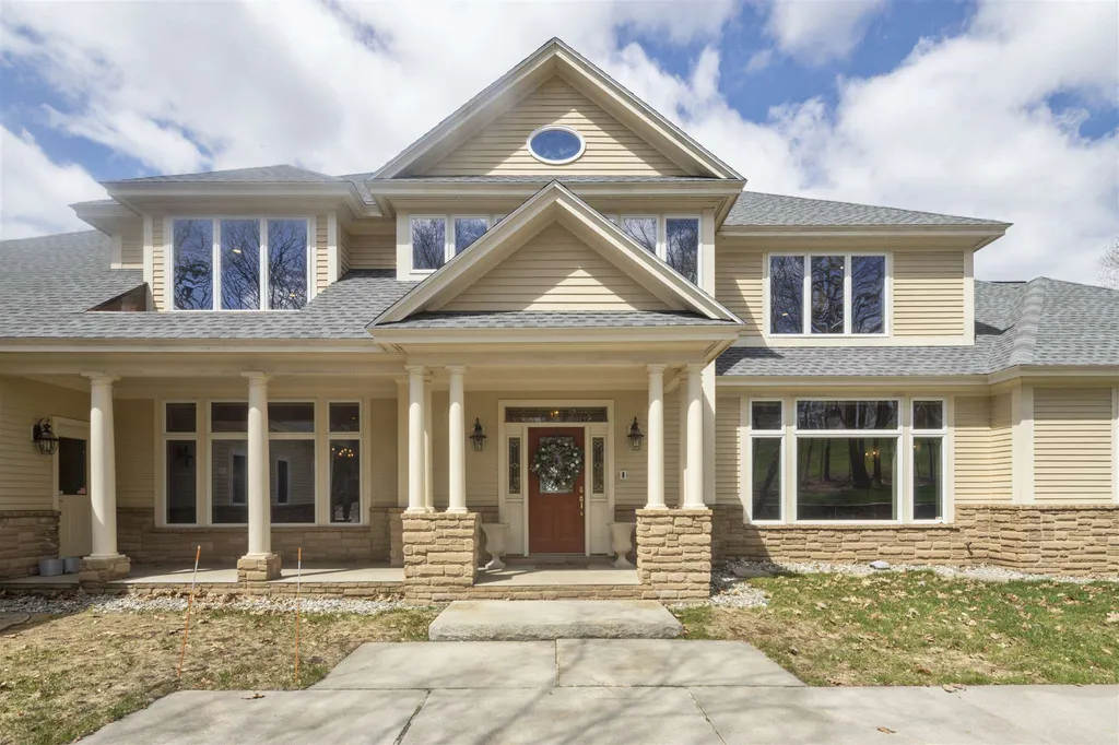 64 Sterling Place Bow NH 03304