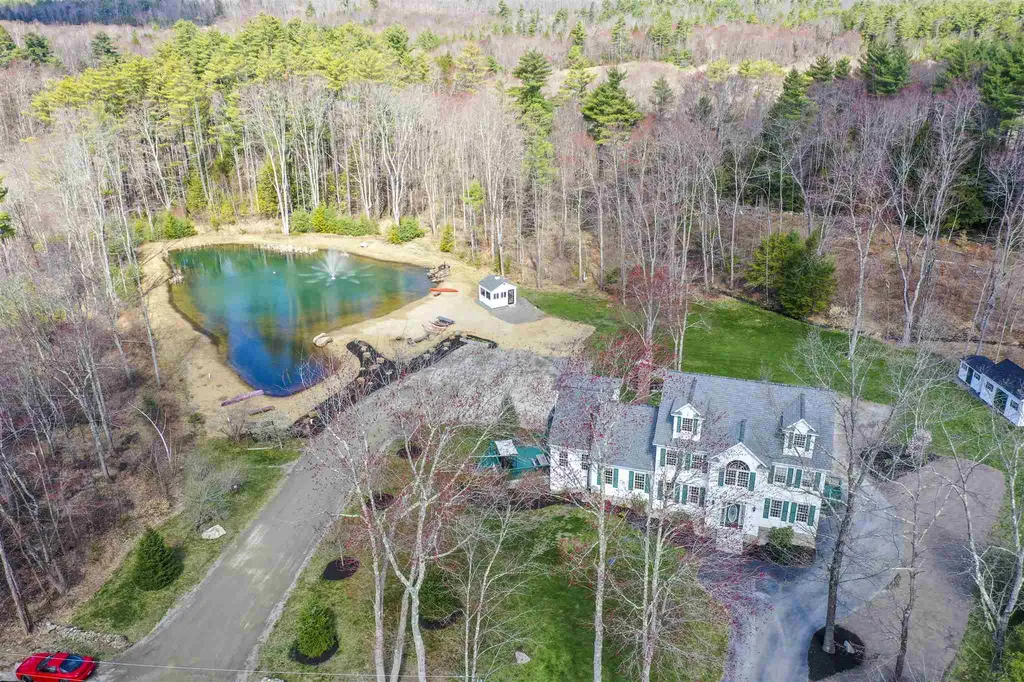 9 Squire Road Fremont NH 03044