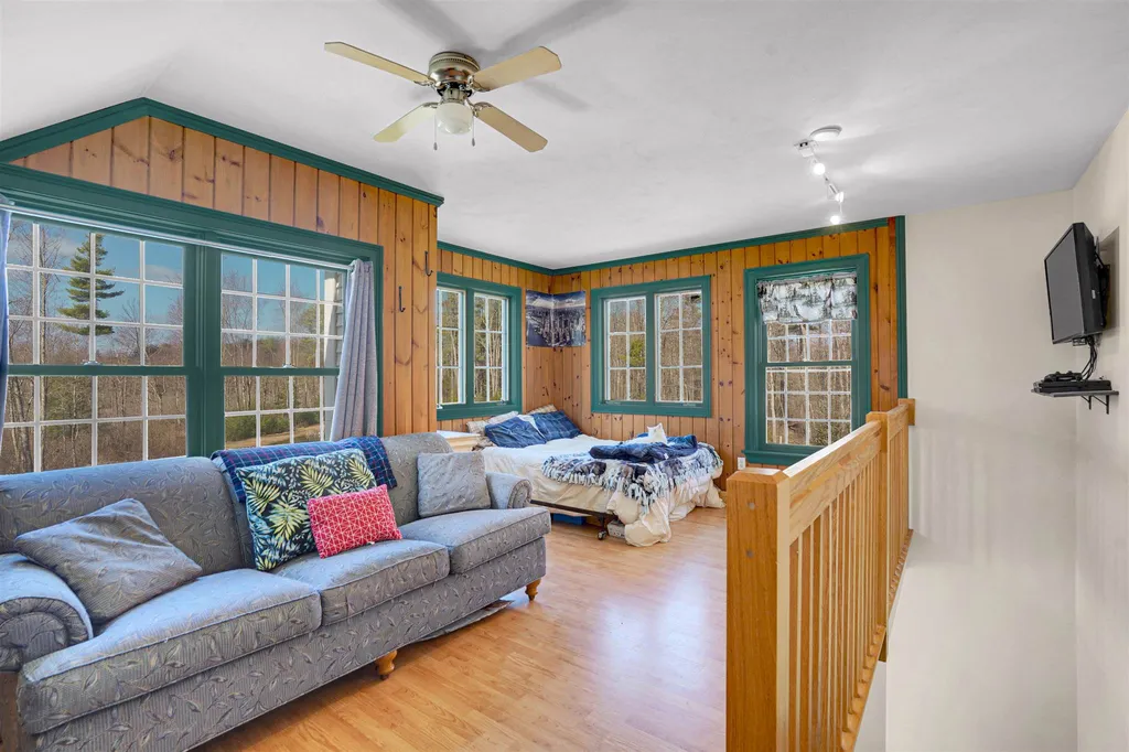 9 Squire Road Fremont NH 03044