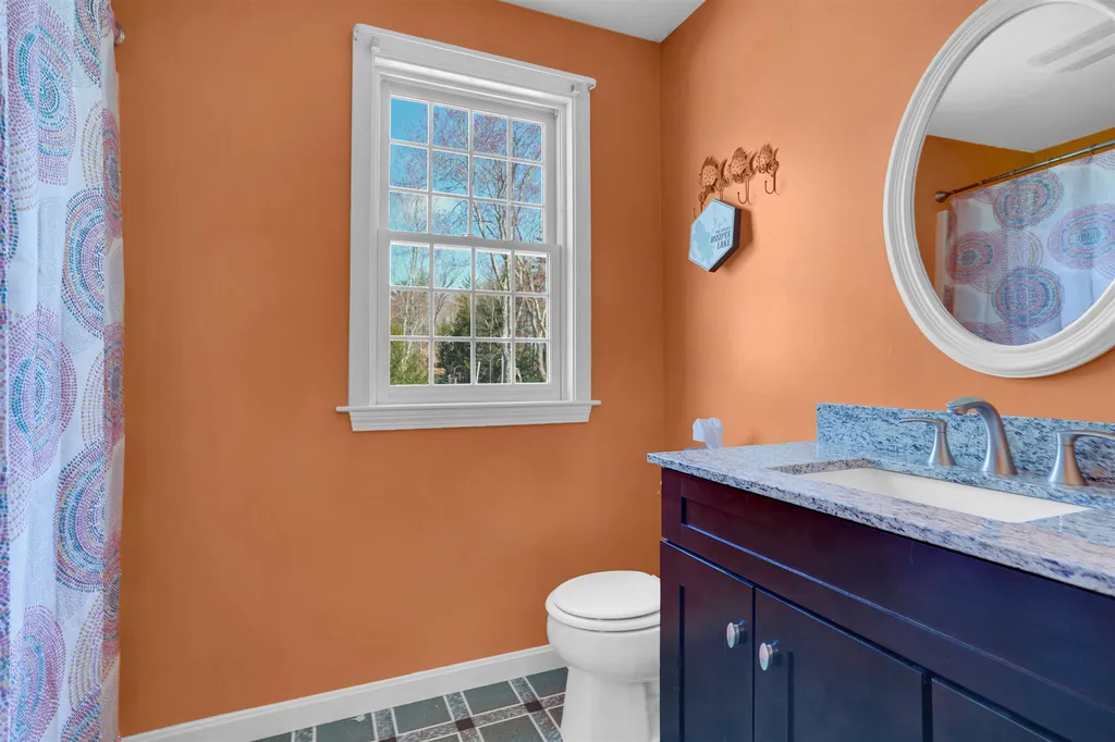 9 Squire Road Fremont NH 03044