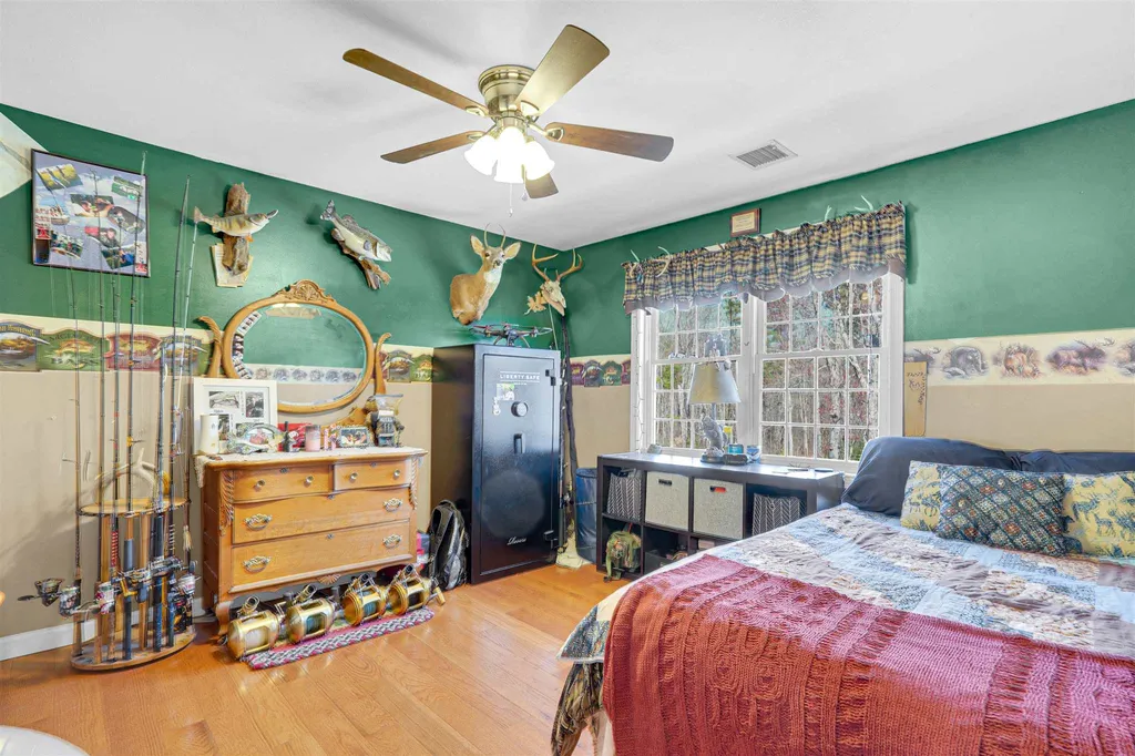9 Squire Road Fremont NH 03044