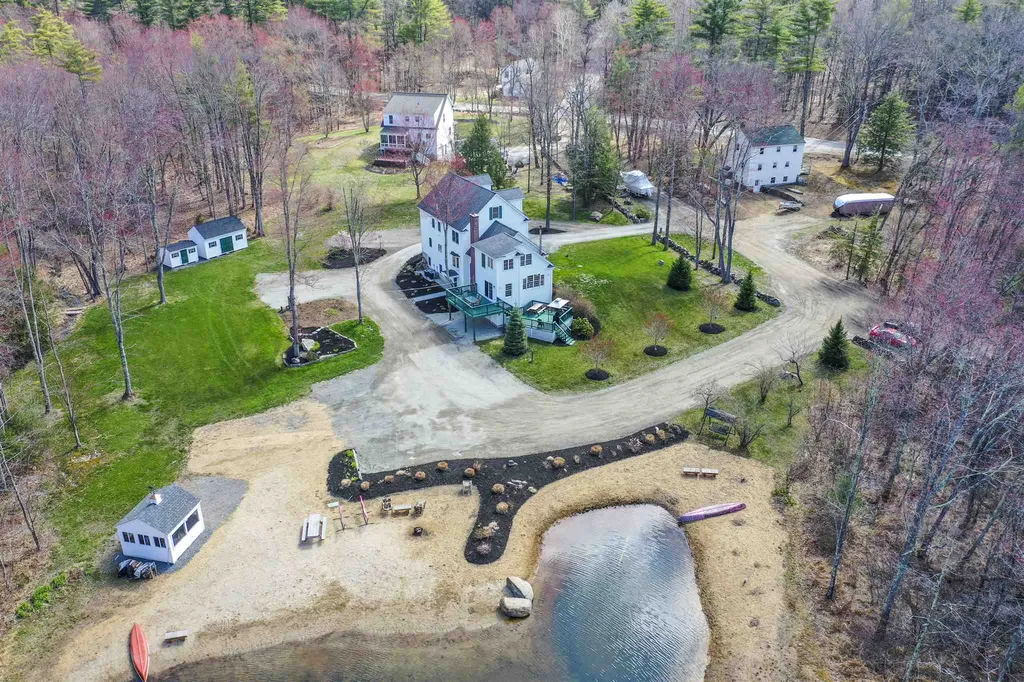 9 Squire Road Fremont NH 03044