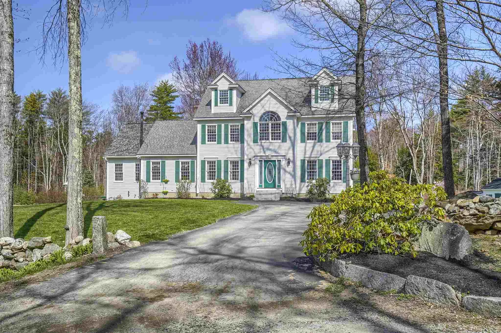 9 Squire Road Fremont NH 03044