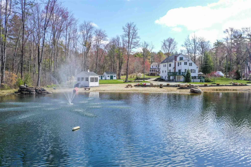 9 Squire Road Fremont NH 03044