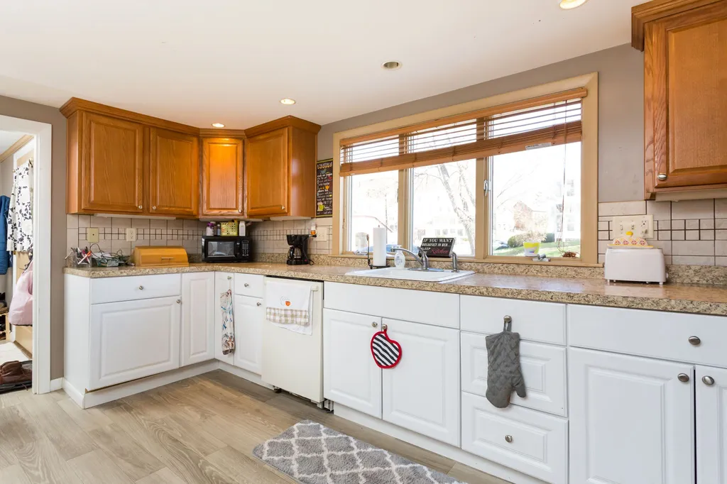 15 Exeter Road Newmarket NH 03857