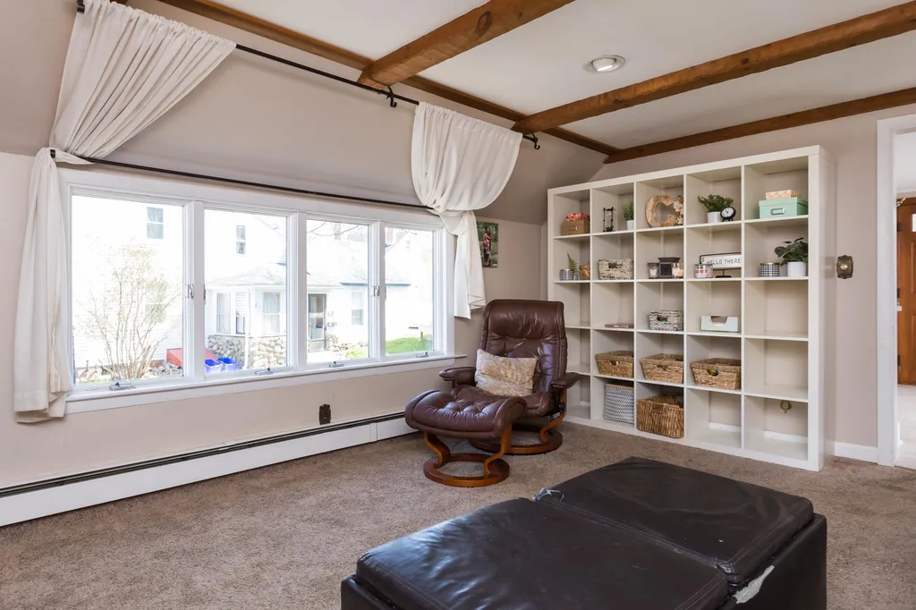 15 Exeter Road Newmarket NH 03857