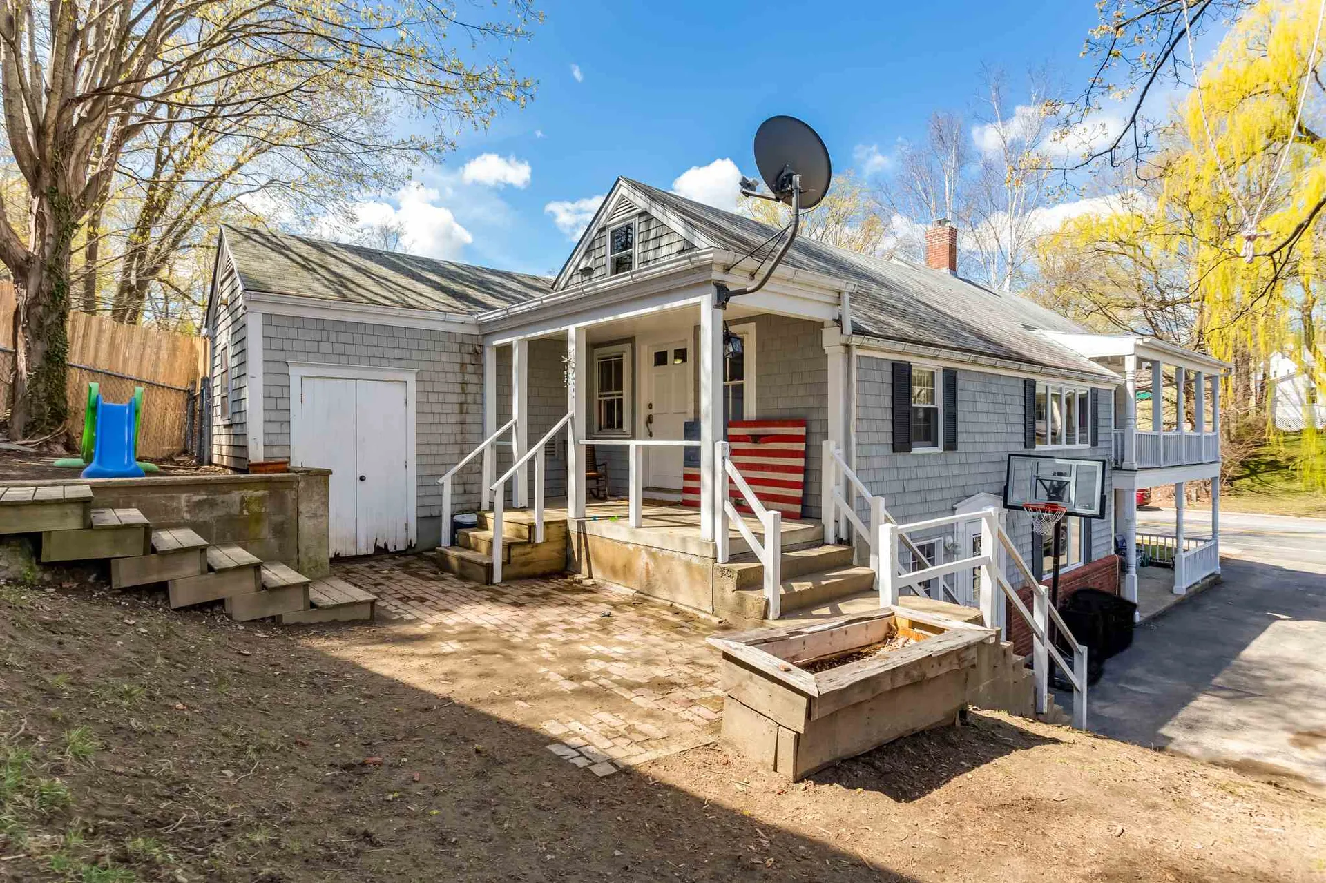 15 Exeter Road Newmarket NH 03857