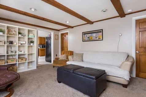 15 Exeter Road Newmarket NH 03857