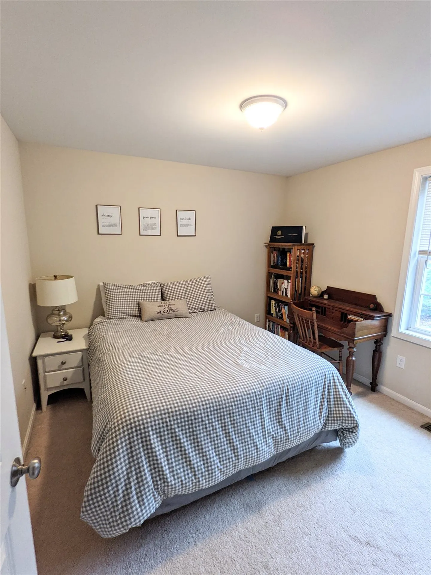 8 Ash Street Northwood NH 03261