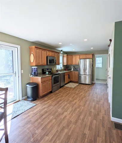 8 Ash Street Northwood NH 03261