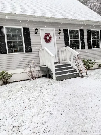 8 Ash Street Northwood NH 03261