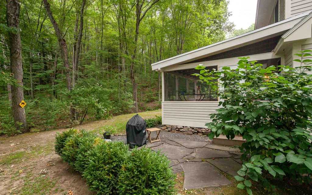 492 Whitcomb Road Walpole NH 03608